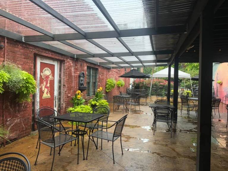 Barret Patio 768x576